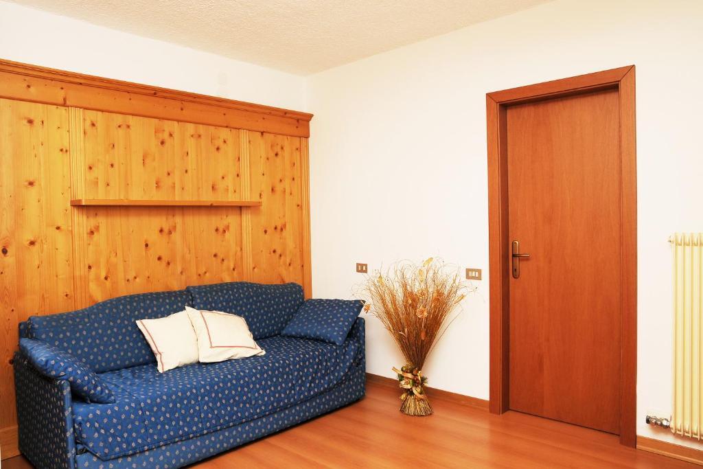Residence Marisol Camere & Appartamenti - Mezzana Centre الغرفة الصورة